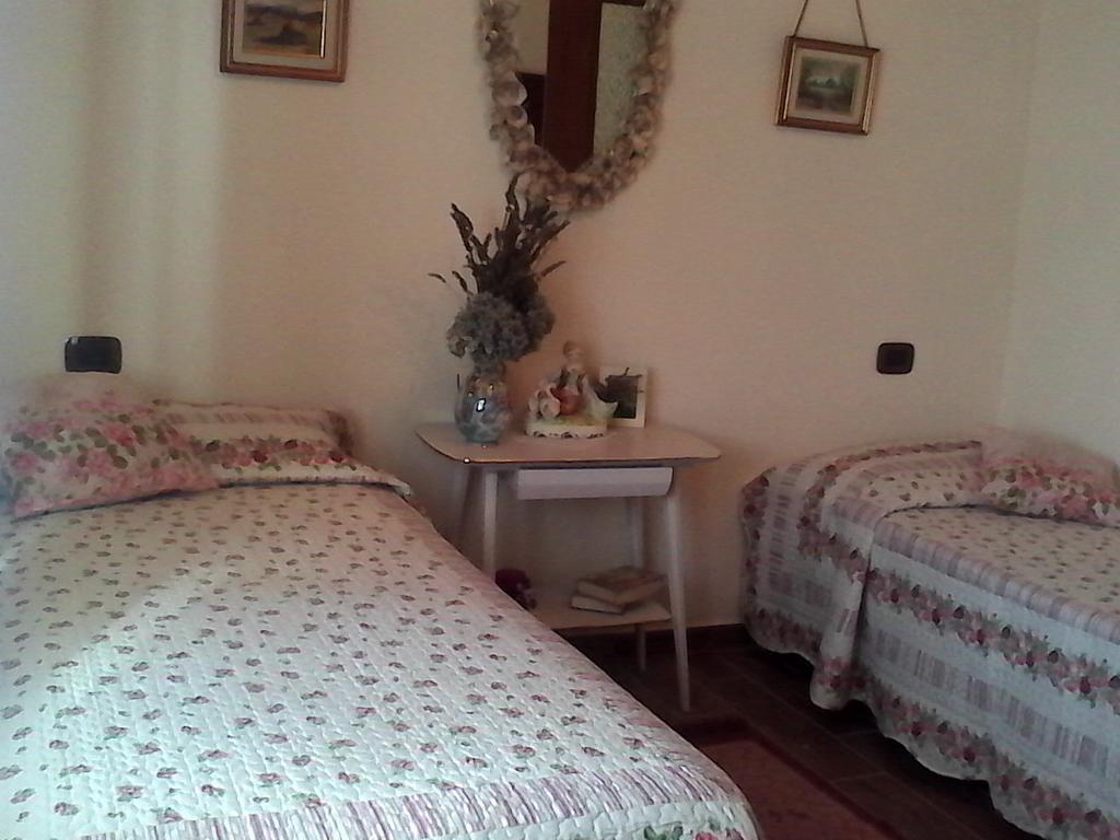 B&B Cm Ranch Cuneo Phòng bức ảnh